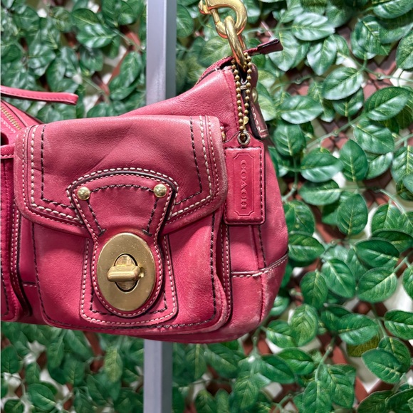 Coach Legacy Turnlock Shoulder bag - Picture 7 of 10